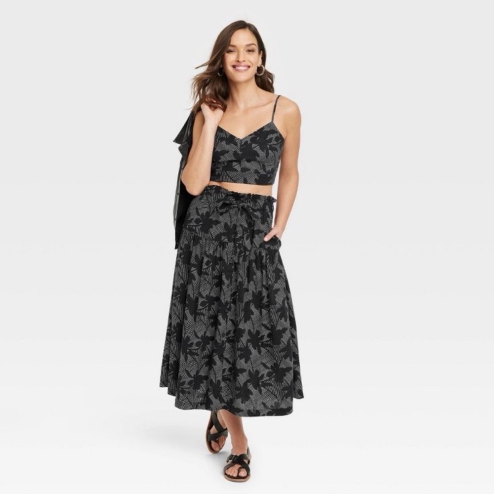 ❤️ Two-piece Plus Floral Print Black Midi Skirt & Matching Crop Top - SZ XXL/2X - Picture 2 of 10